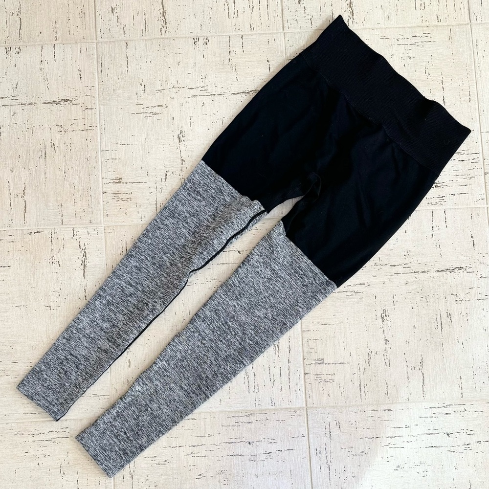 Forever 21 Balletcore Athletic Leggings S Black Gray Color Block Sock Activewear - Picture 6 of 7